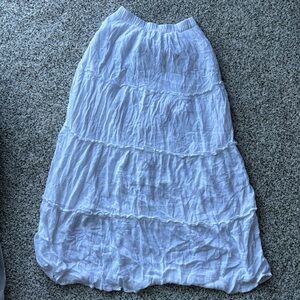 White maxi skirt